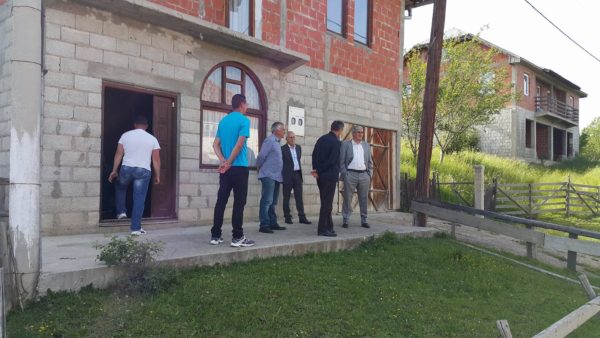 13442057_1119938028057423_372645450_o